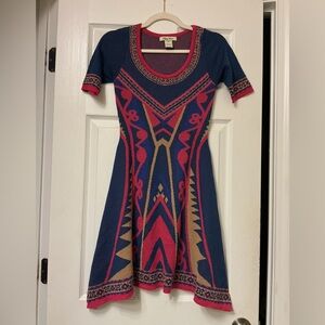 Flying tomato aztec print scoop neck knee length knit dress size small